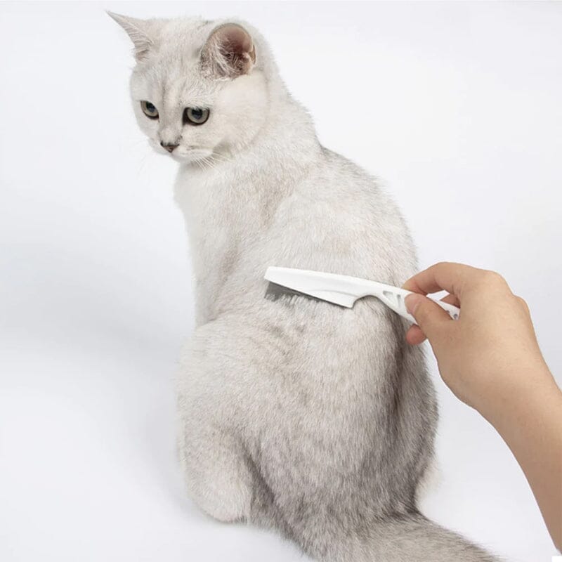 Multifunctional Pet Comb – Grooming, Health, and Comfort in one tool!