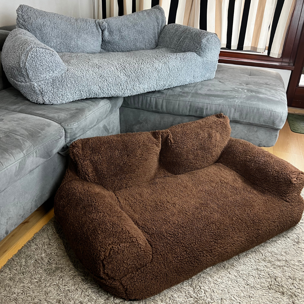 Uspokajająca sofa dla zwierząt - Komfort i spokój zapewnione