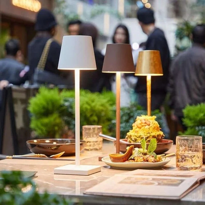 Wireless rechargeable LED lamp: Elegance and freedom of lighting!