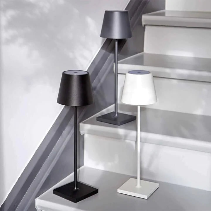 Wireless rechargeable LED lamp: Elegance and freedom of lighting!